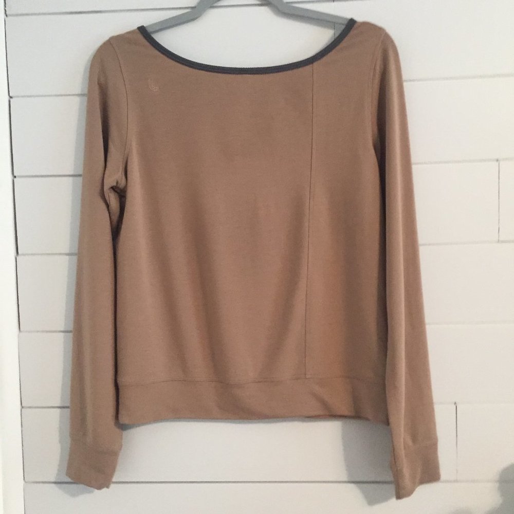 LOLE - Picture 5 of 5